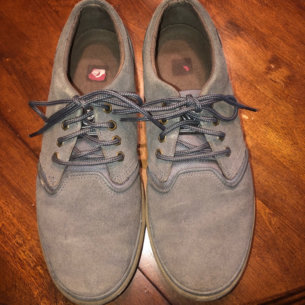 Quiksilver Men’s size 8 shoes